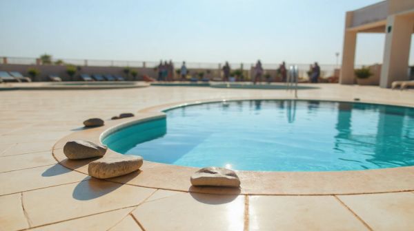 Guide des acteurs du marché : distributeurs, fabricants et piscinistes pour mini piscines